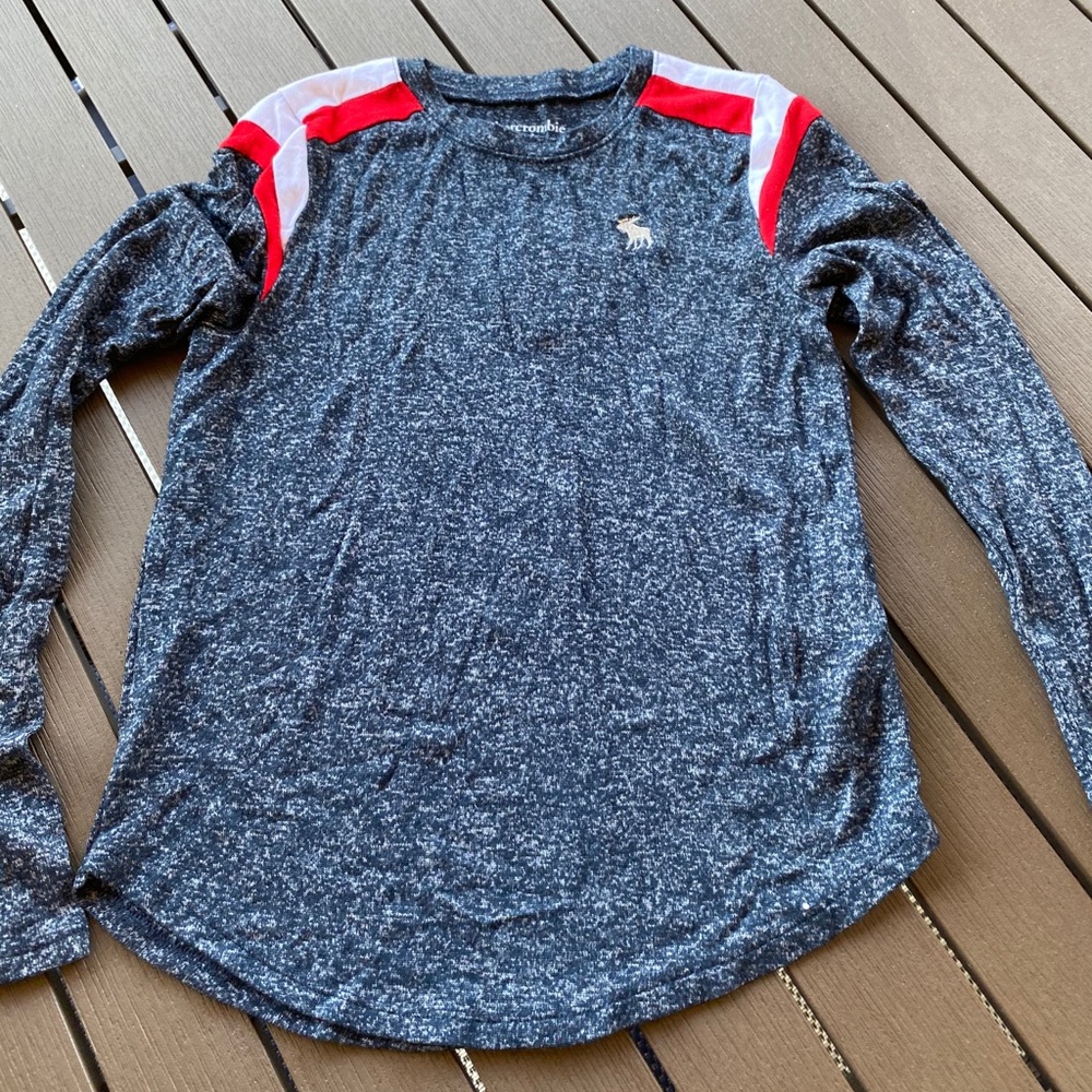 Girls Abercrombie long sleeve top